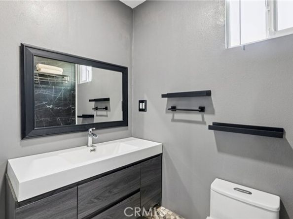 1446 W 3rd Street, San Pedro (los Angeles) CA 90732