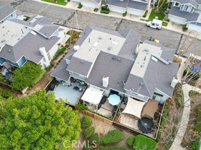 22105 Summit Hill 29, Lake Forest (el Toro) CA 92630