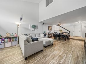 22105 Summit Hill 29, Lake Forest (el Toro) CA 92630