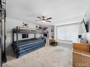 22105 Summit Hill 29, Lake Forest (el Toro) CA 92630