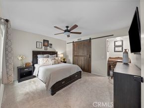 22105 Summit Hill 29, Lake Forest (el Toro) CA 92630