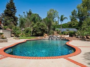 1130 Sugarbush Drive, Vista CA 92084