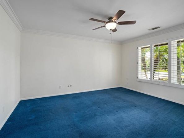 1130 Sugarbush Drive, Vista CA 92084