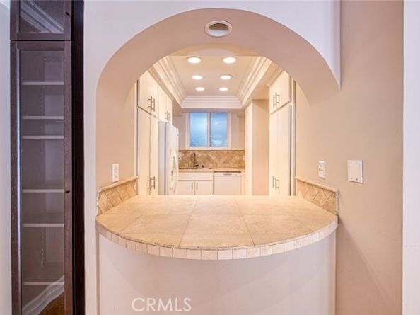 737 Avocado Avenue, Corona Del Mar (newport Beach) CA 92625
