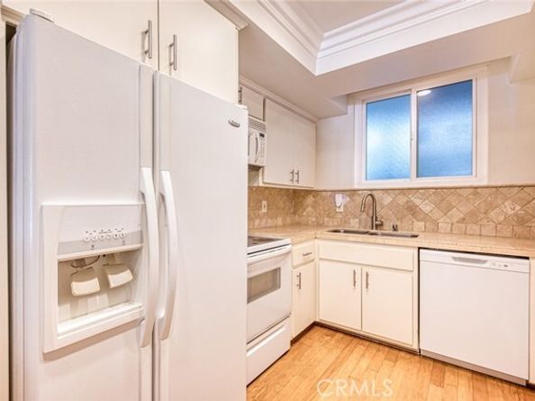 737 Avocado Avenue, Corona Del Mar (newport Beach) CA 92625