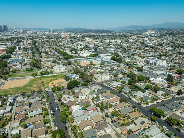 2966 E 2nd Street, Los Angeles CA 90033