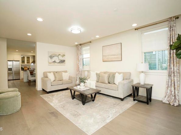 385 S Marengo Avenue 205, Pasadena CA 91101