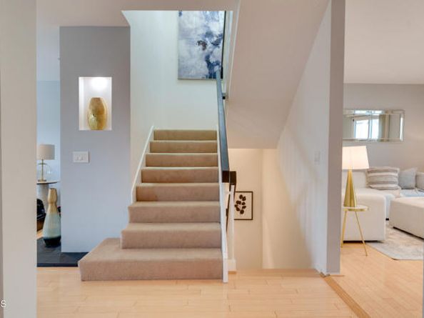 750 Portola Terrace, Los Angeles CA 90042