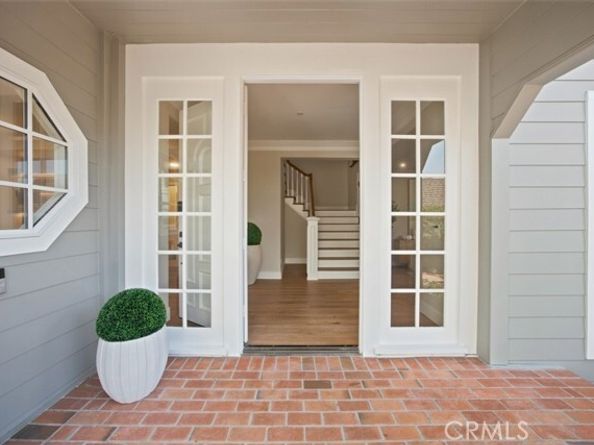 18 Hillsdale, Newport Beach CA 92660