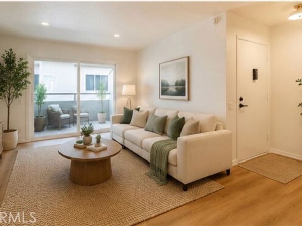 21951 Rimhurst Drive 202, Lake Forest (el Toro) CA 92630