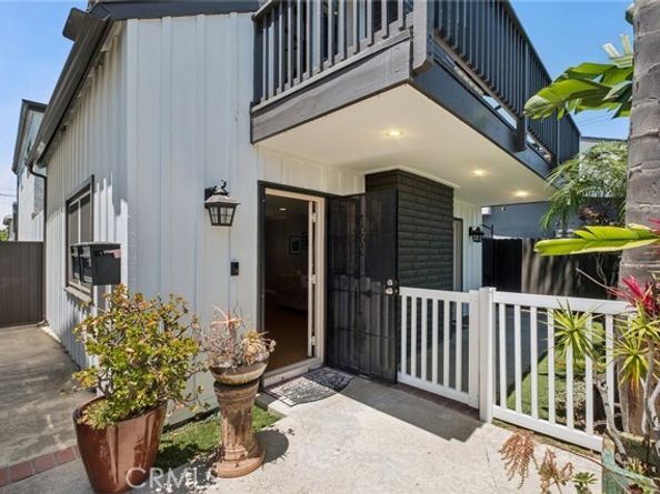 415 Goldenrod, Corona Del Mar (newport Beach) CA 92625