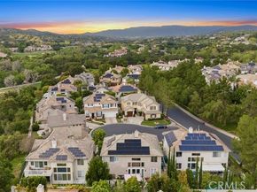 6 Coffeeberry Court, Laguna Hills CA 92679