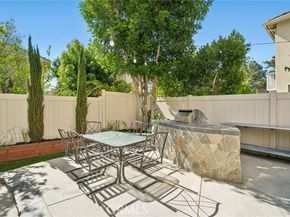 6 Coffeeberry Court, Laguna Hills CA 92679