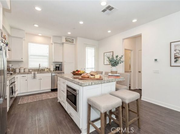 371 Bellver, Lake Forest (el Toro) CA 92630