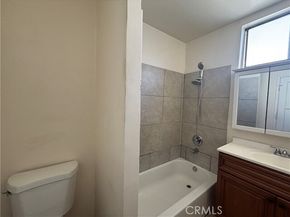 11560 Kittridge Street, North Hollywood (los Angeles) CA 91606