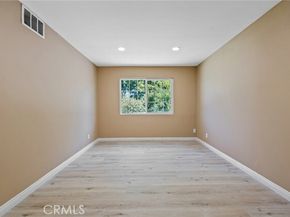 16511 Halsey, Granada Hills (los Angeles) CA 91344