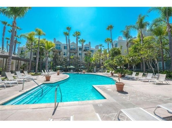 2243 Martin 209, Irvine CA 92612