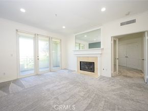 2243 Martin 209, Irvine CA 92612