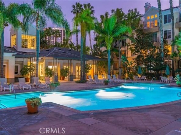2243 Martin 209, Irvine CA 92612