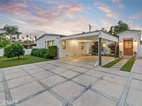 7247 Genesta Ave, Los Angeles CA 91406