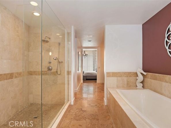 402 Rockefeller 203, Irvine CA 92612