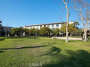 402 Rockefeller 203, Irvine CA 92612