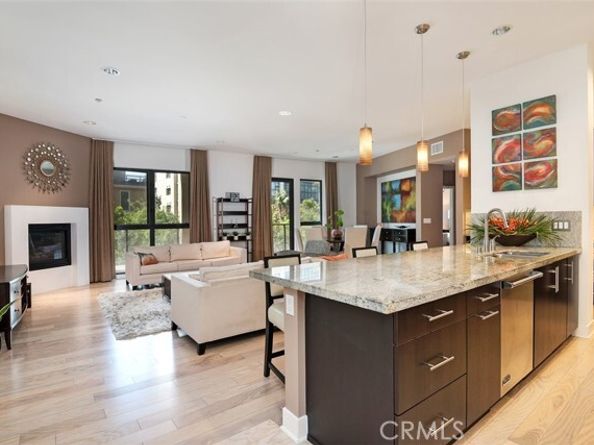 402 Rockefeller 203, Irvine CA 92612