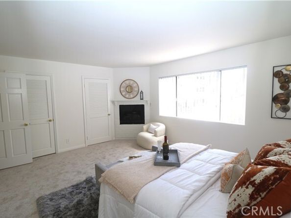 20254 Stagg Street, Winnetka (los Angeles) CA 91306