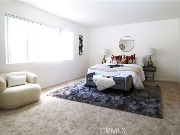 20254 Stagg Street, Winnetka (los Angeles) CA 91306