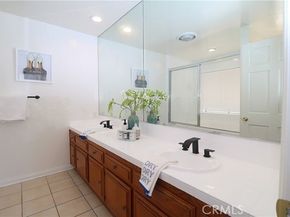 20254 Stagg Street, Winnetka (los Angeles) CA 91306