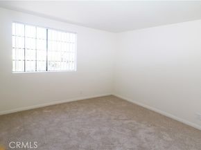 20254 Stagg Street, Winnetka (los Angeles) CA 91306