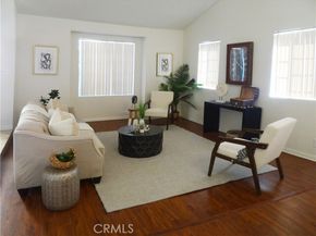 20254 Stagg Street, Winnetka (los Angeles) CA 91306