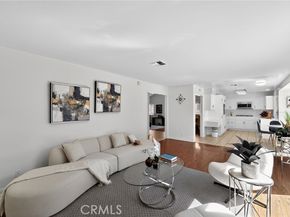 20254 Stagg Street, Winnetka (los Angeles) CA 91306