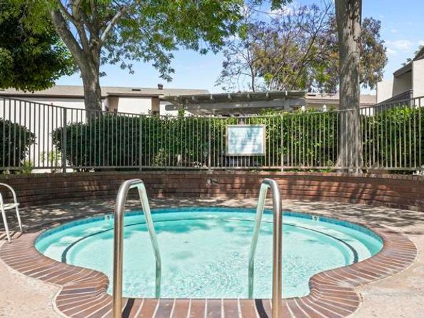 1317 Caminito Gabaldon H, San Diego CA 92108