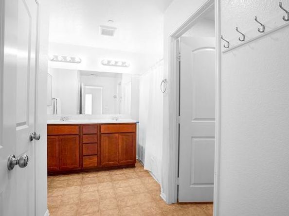 1665 Santa Alexia Avenue 1, Chula Vista CA 91913