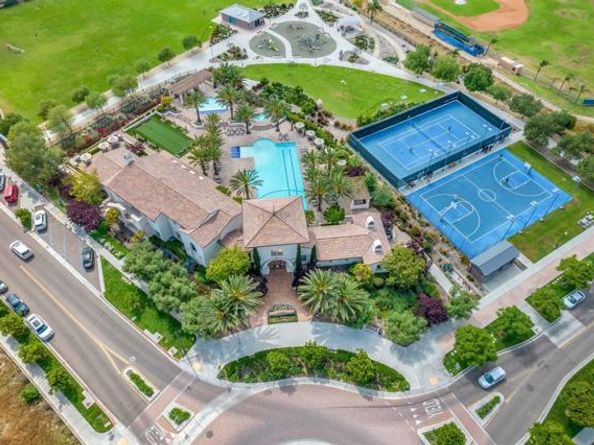1665 Santa Alexia Avenue 1, Chula Vista CA 91913