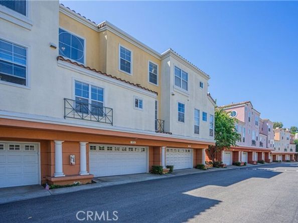 8136 E Naples, Anaheim CA 92808