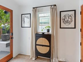 2207 Apex Avenue, Los Angeles CA 90039