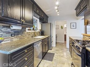 2207 Apex Avenue, Los Angeles CA 90039