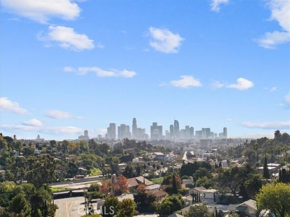 2207 Apex Avenue, Los Angeles CA 90039