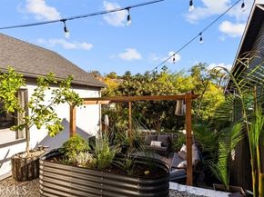 2207 Apex Avenue, Los Angeles CA 90039