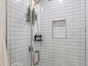 2207 Apex Avenue, Los Angeles CA 90039