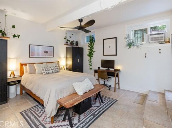 2207 Apex Avenue, Los Angeles CA 90039