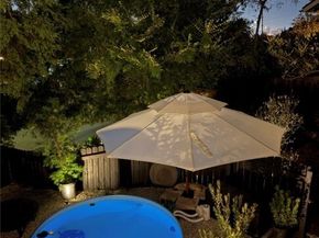 2207 Apex Avenue, Los Angeles CA 90039