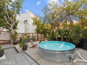2207 Apex Avenue, Los Angeles CA 90039