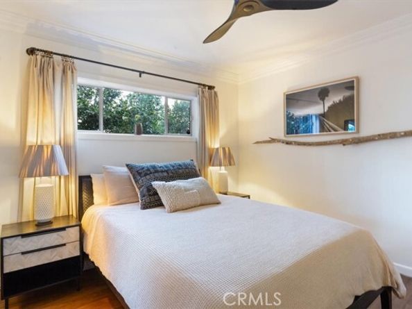 2207 Apex Avenue, Los Angeles CA 90039