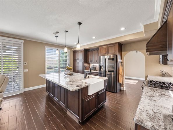 951 S Creekview Lane, Anaheim CA 92808