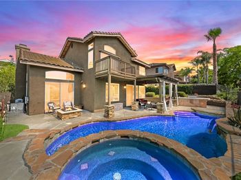 951 S Creekview Lane
