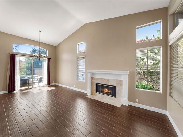 951 S Creekview Lane, Anaheim CA 92808