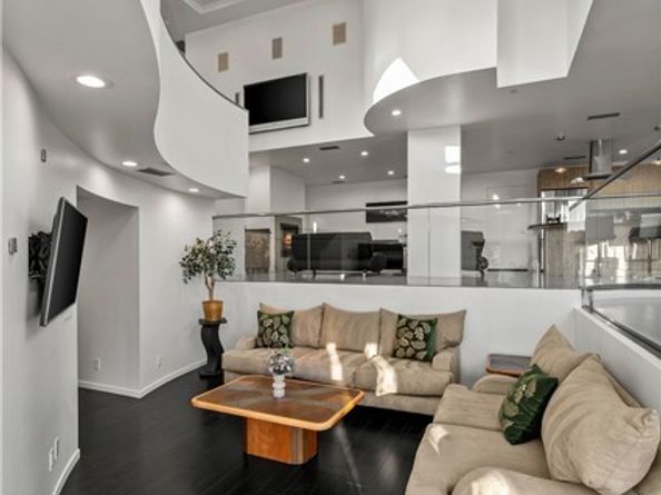 385 S Via Montanera, Anaheim CA 92807